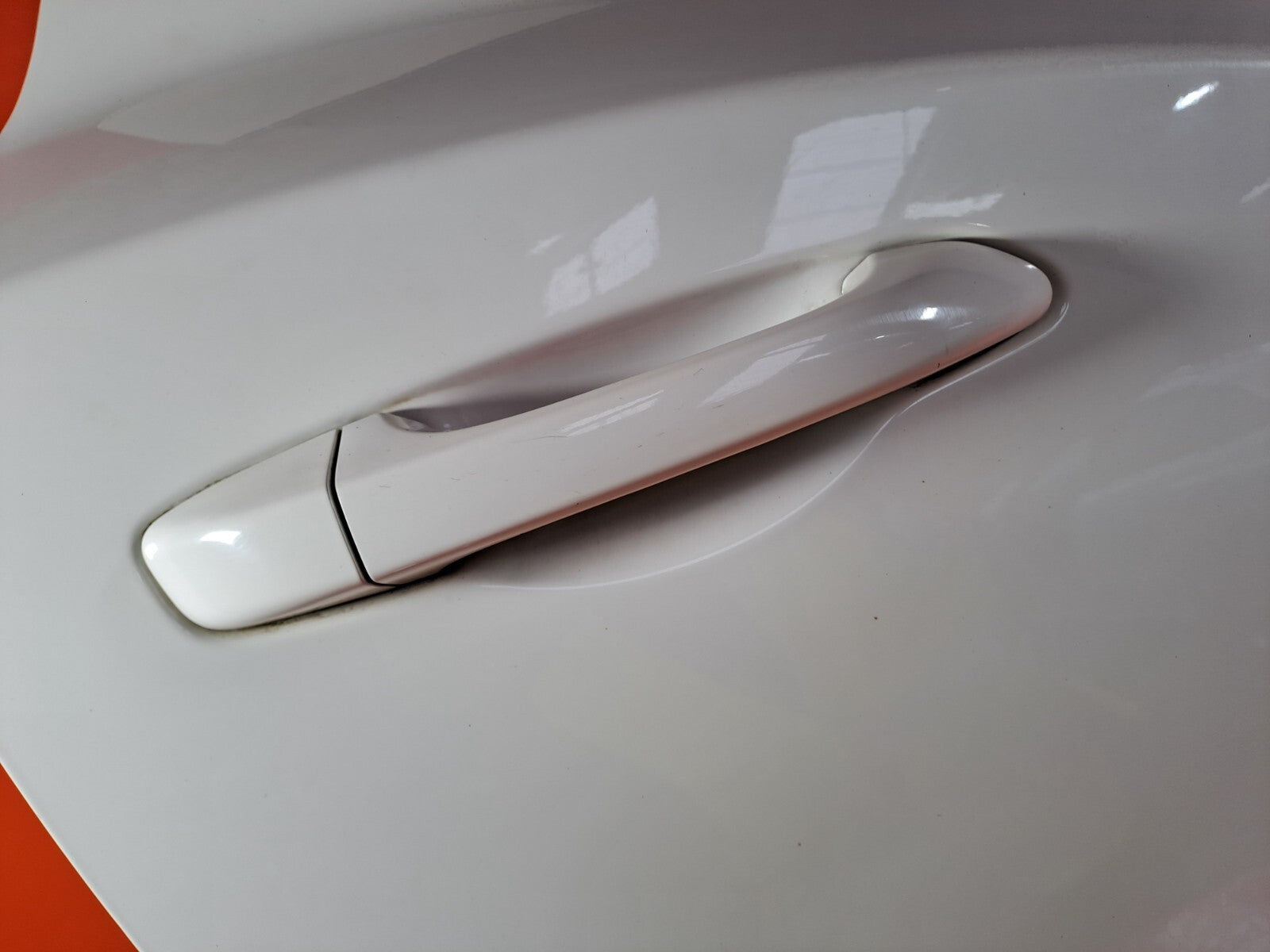✅SSANGYONG TIVOLI Elx 1.6 DIESEL 2016 REAR RIGHT DOOR WHITE bare - Image 8