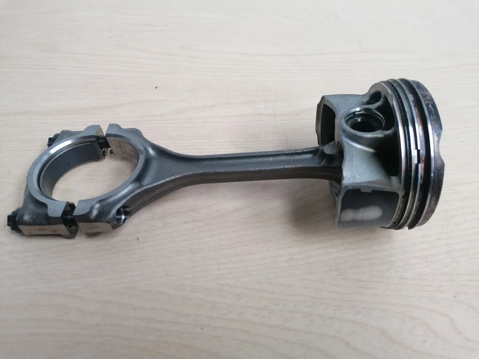 ✅Toyota C-HR 1.8 Hybrid 2020 Conrod Piston Warranty A016 - Image 3