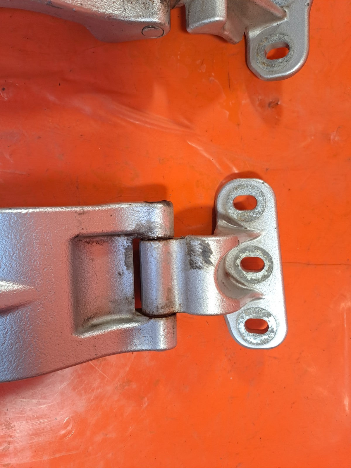 ✅Ford Transit Custom 2.2 Diesel 2016 Rear Left Door Hinges Pair Warranty A373 - Image 5