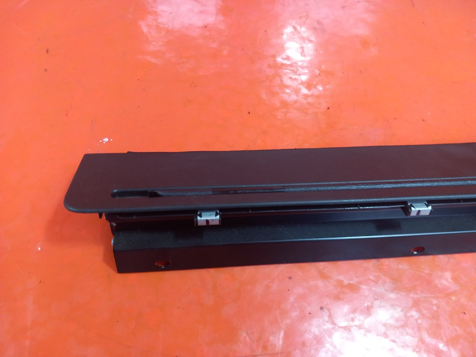 2017 Ford Tourneo Custom Left Side 2nd row Rear Roller Shade BK21-B246A41-AA - Image 3