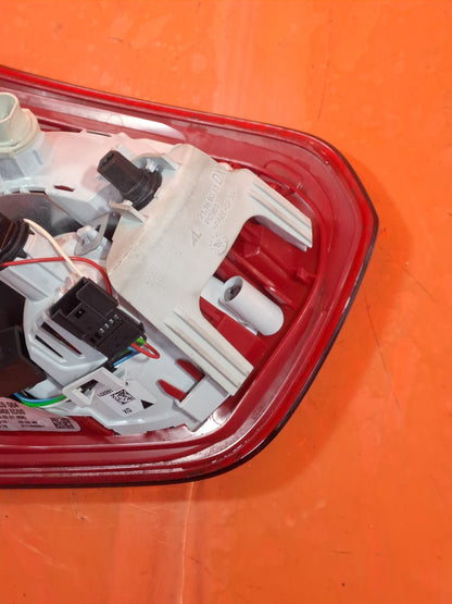 ✅MERCEDES GLA 200D X156 2.1 DIESEL 2016 REAR RIGHT INNER TAIL LIGHT A1569060458 - Image 10