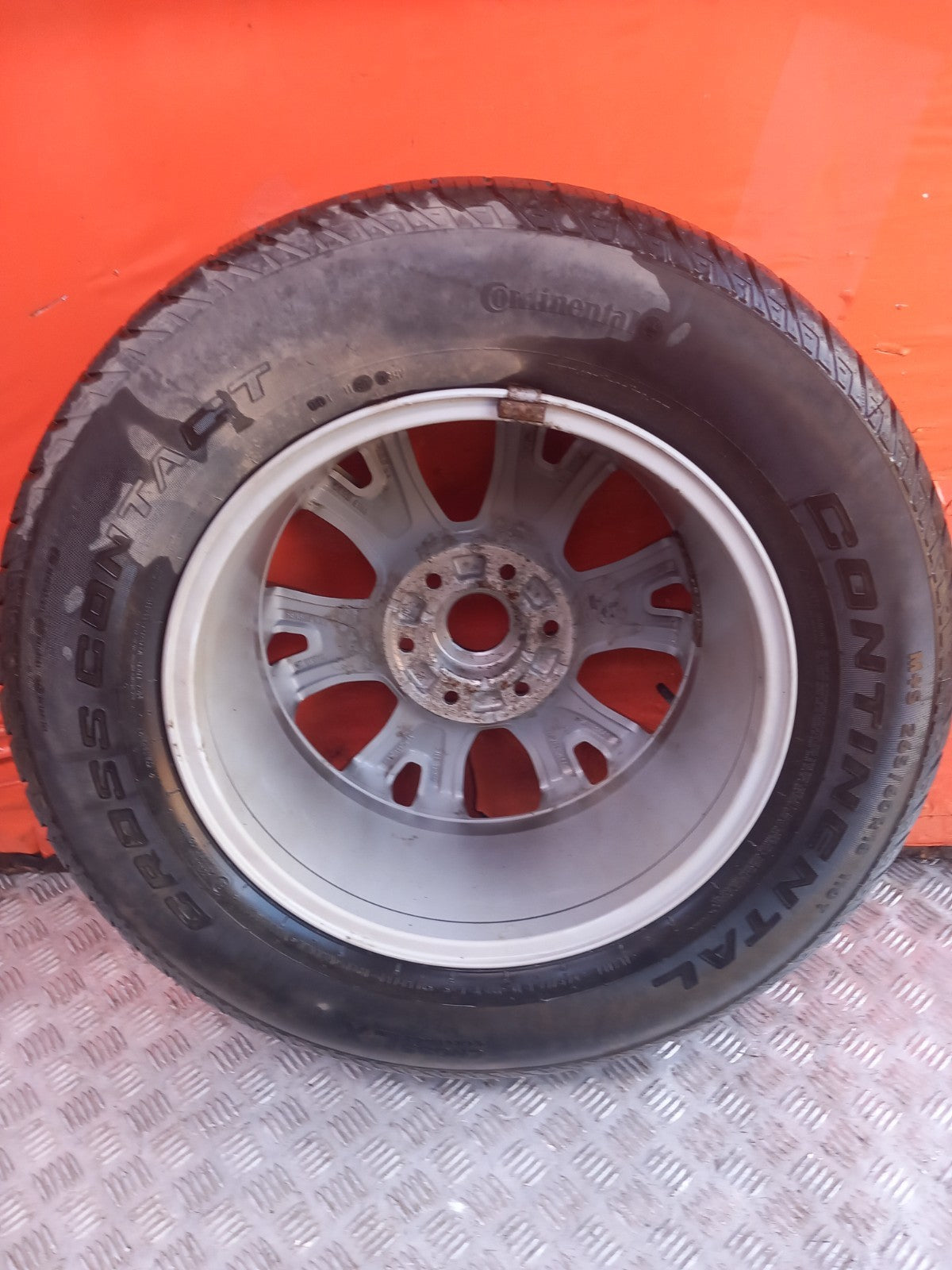 2021 Ford Ranger Wildtrak Alloy Wheel w/ Tyre 265/60 R18 EB3C-1007-F2A A407 - Image 12