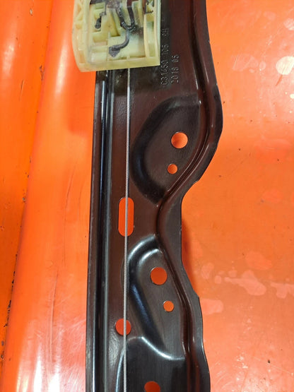 ebay-src:https://i.ebayimg.com/00/s/mtywmfgxmjaw/z/cuoaaeswnuzqdcde/$_57.jpg
