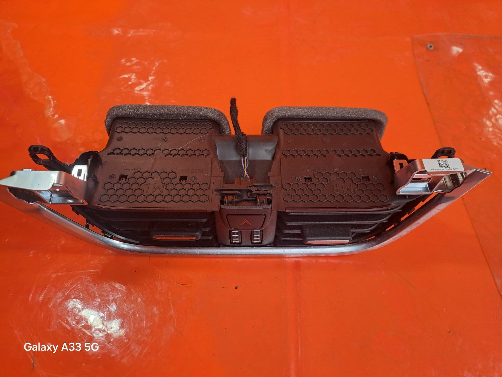 ebay-src:https://i.ebayimg.com/00/s/mtiwmfgxnjaw/z/b8caaeswm2no6owb/$_57.jpg