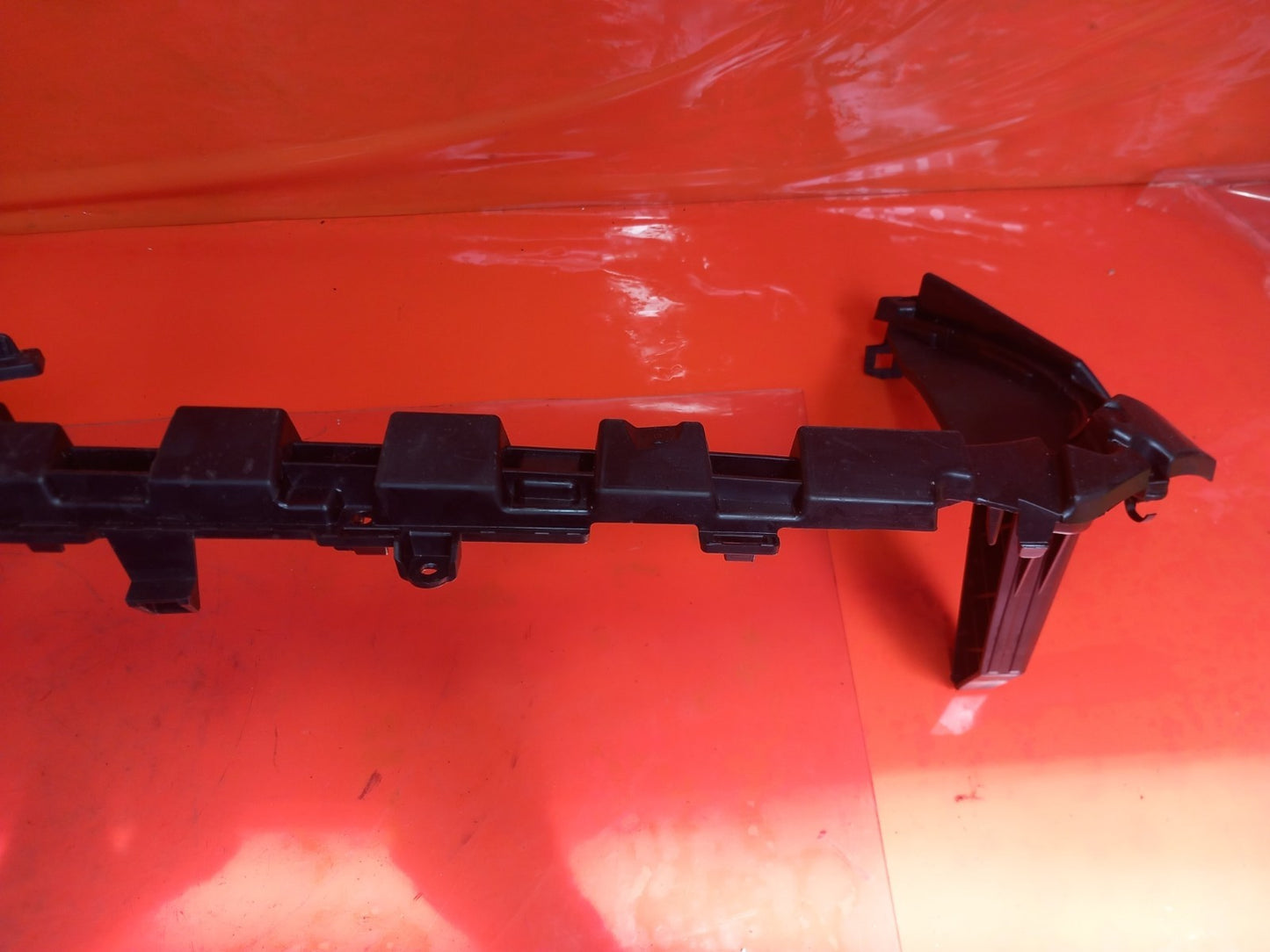 Mercedes Gle 450D AMG 3.0 Diesel 2025 Front Bumper Mounting Bracket A1678859809  - Image 5