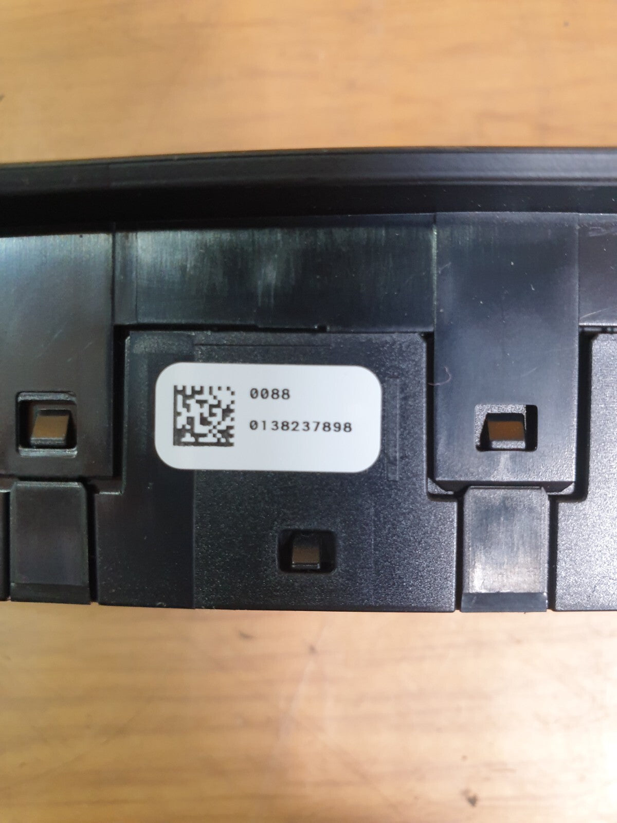 ✅2023 BMW I4 G26 E-DRIVE 40M SPORT HAZARD SWITCH AUDIO CONTROL PANEL A190 - Image 5