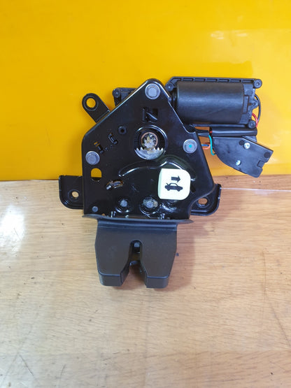 ✅2022 TESLA MODEL Y TAILGATE BOOT LOCK 1500604-CN-B + WARRANTY A172 - Image 1