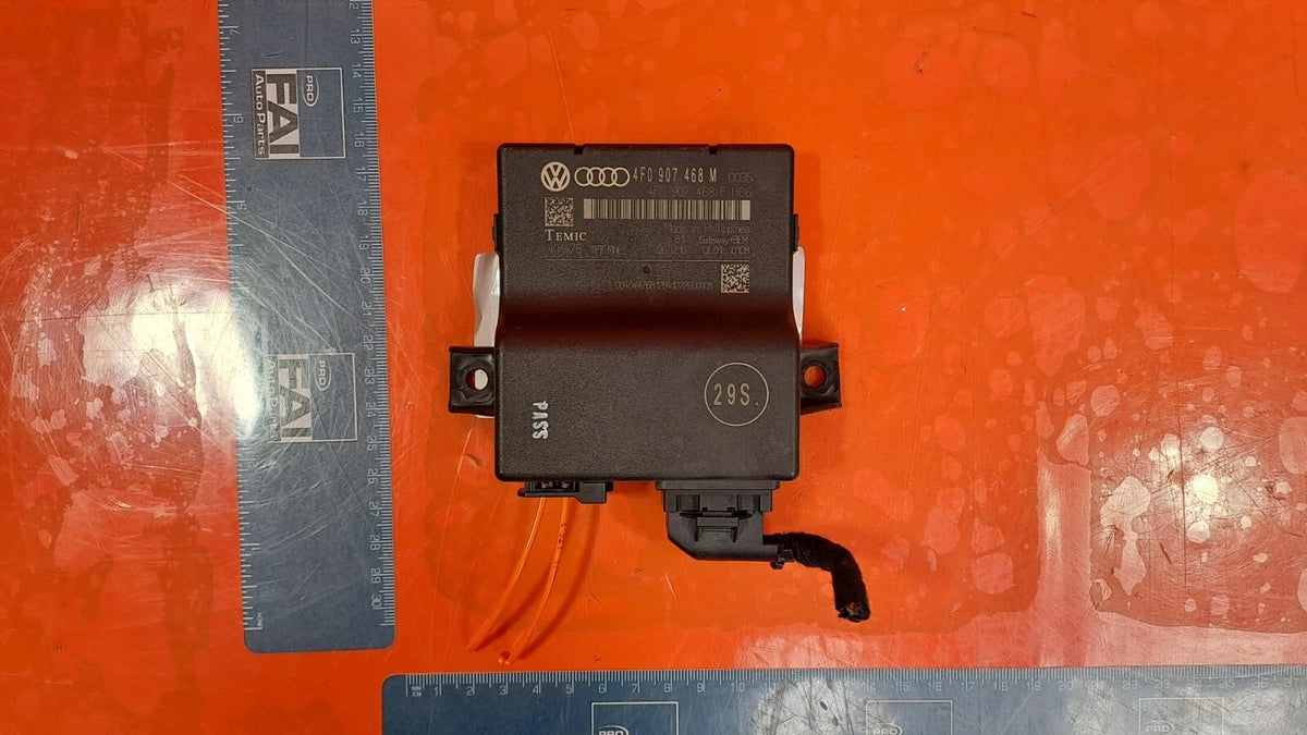 ebay-src:https://i.ebayimg.com/00/s/otawwde2mda=/z/cngaaeswfhtqq-qs/$_57.jpg