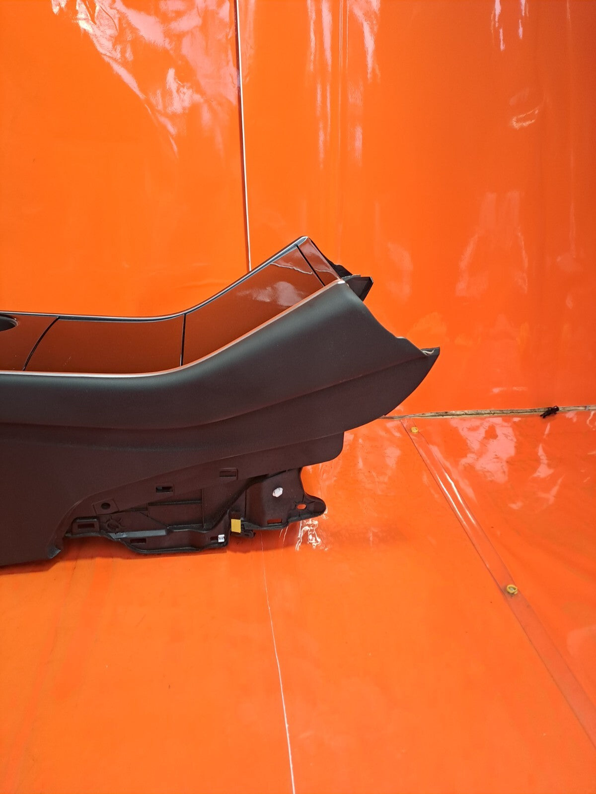 ✅TESLA MODEL 3 LONG RANGE 2020 CENTRE CONSOLE ARMREST 1087897-00-B 1522264-00-B - Image 9
