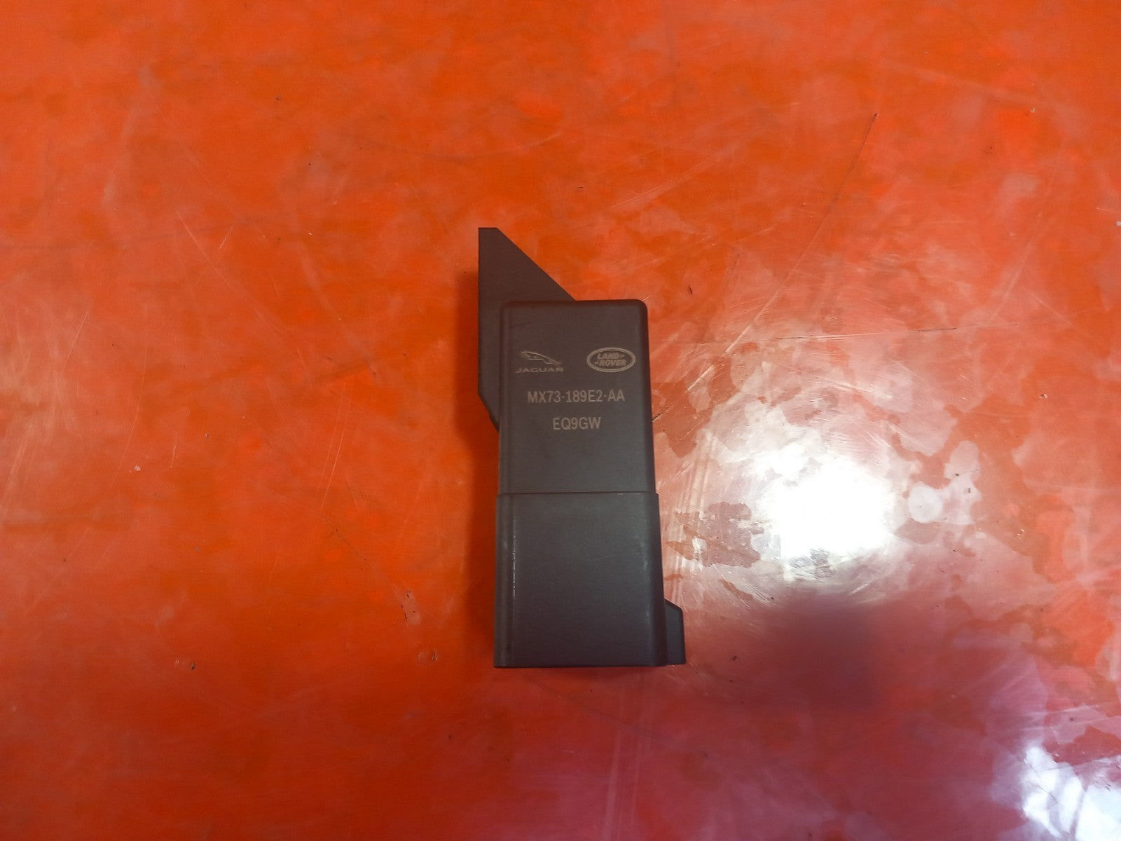 ebay-src:https://i.ebayimg.com/00/s/mtiwmfgxnjaw/z/pboaaeswbsfqojg1/$_57.jpg