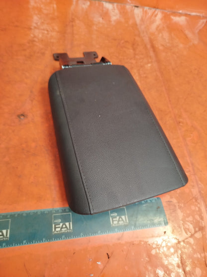 ✅HYUNDAI TUCSON MK4 1.6 PETROL 2023 CENTRE CONSOLE ARMREST 84660-N7100NNB A248 - Image 1