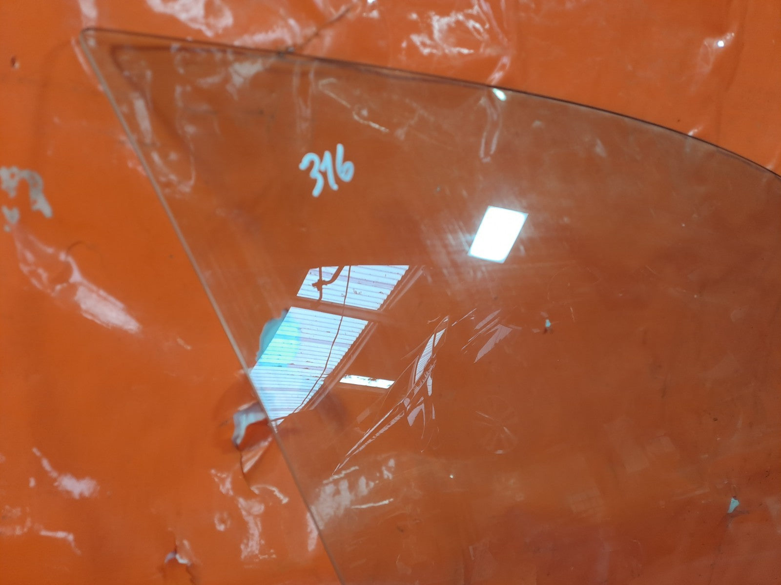 ✅BMW 118D F20 2.0 Diesel 2015 Front Right Door Window Glass 43R-001735 Warranty - Image 3