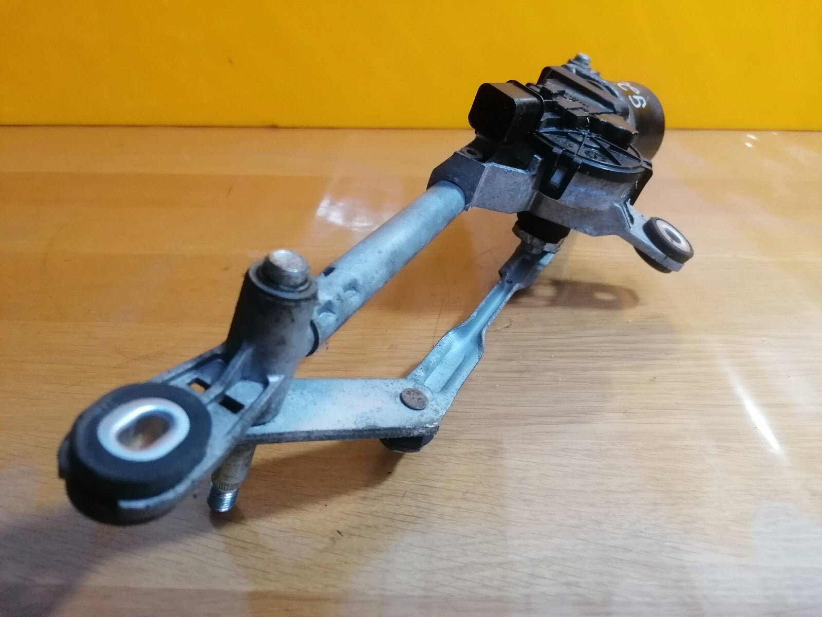 ebay-src:https://i.ebayimg.com/00/s/mtiwmfgxnjaw/z/gnqaaoswjchlkmw-/$_57.jpg