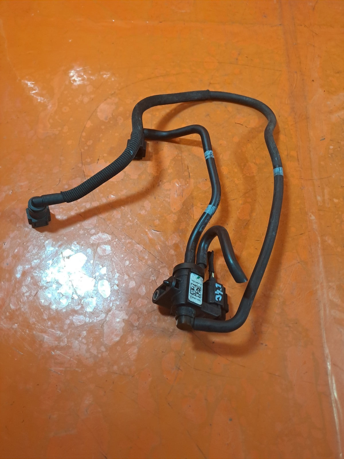 ebay-src:https://i.ebayimg.com/00/s/mtywmfgxmjaw/z/cyqaaeswtwtpr~bp/$_57.jpg
