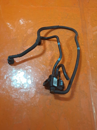 ebay-src:https://i.ebayimg.com/00/s/mtywmfgxmjaw/z/cyqaaeswtwtpr~bp/$_57.jpg