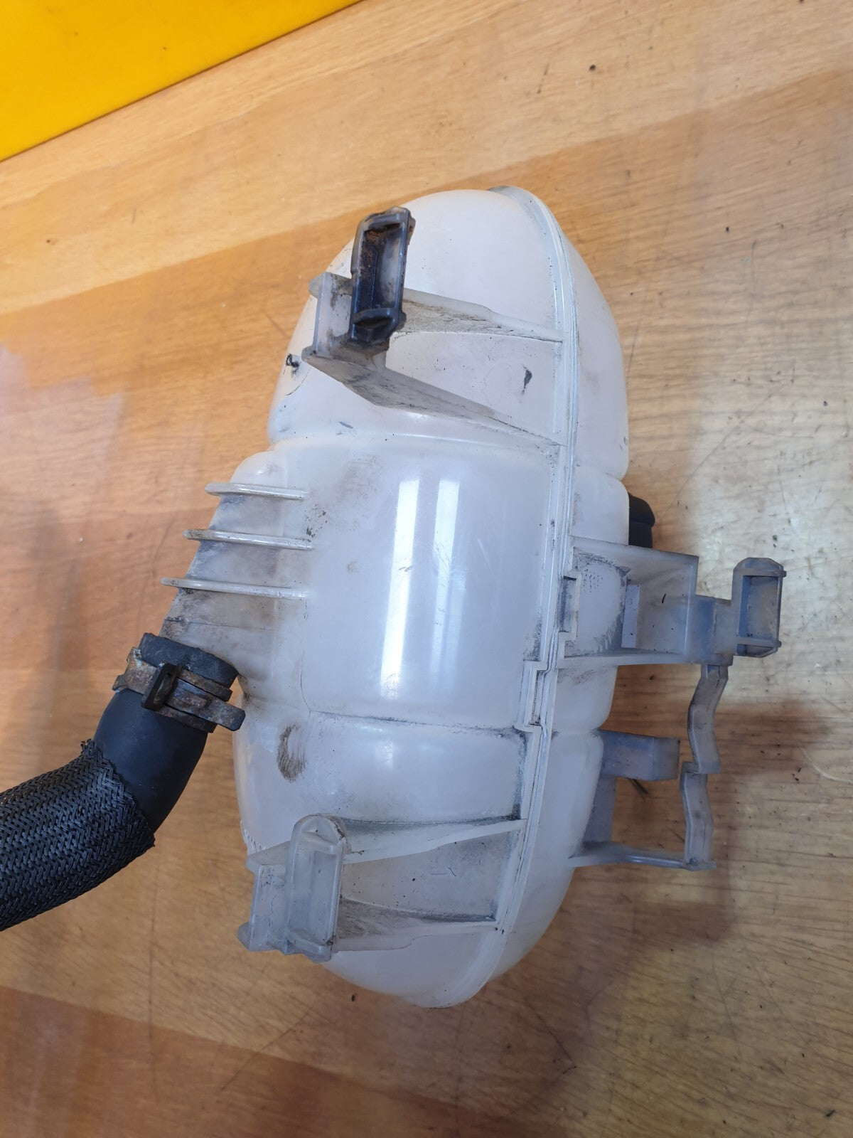 ✅2016 RENAULT TRAFIC MK3 F82 1.6D COOLANT EXPANSION TANK 217106703R + WARRANTY - Image 9