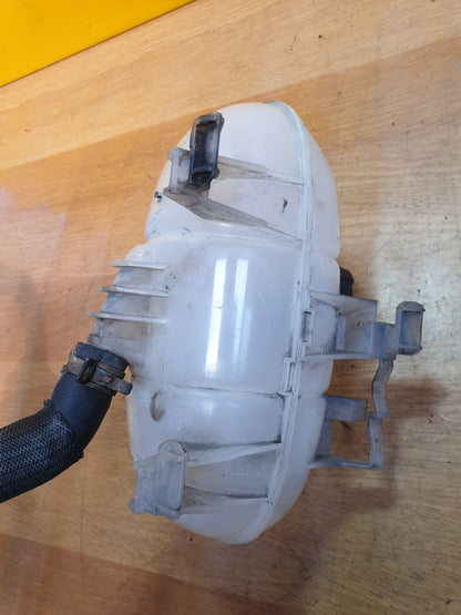✅2016 RENAULT TRAFIC MK3 F82 1.6D COOLANT EXPANSION TANK 217106703R + WARRANTY - Image 9