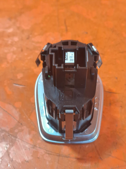 ✅BMW F22 218D SPORT 2.0 DIESEL 2015 ENGINE START STOP BUTTON SWITCH 9250734 A361 - Image 8