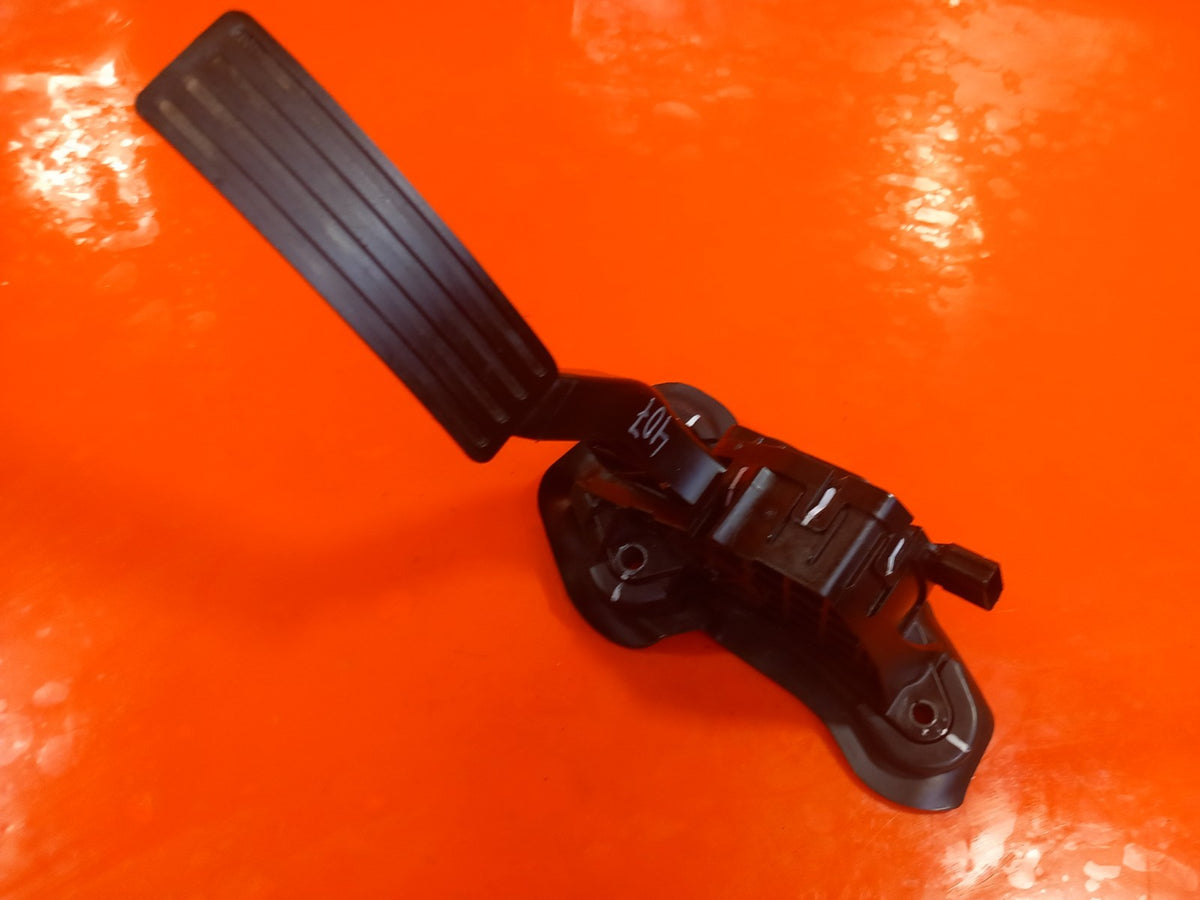ebay-src:https://i.ebayimg.com/00/s/mtiwmfgxnjaw/z/ca8aaeswgclqqtkm/$_57.jpg
