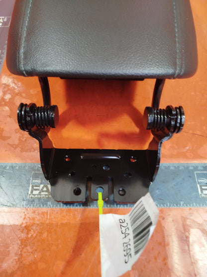 ✅Ford Mondeo Titanium 2015 2.0 Diesel ARM REST ES73-F045C74-AF1F1E Warranty - Image 6