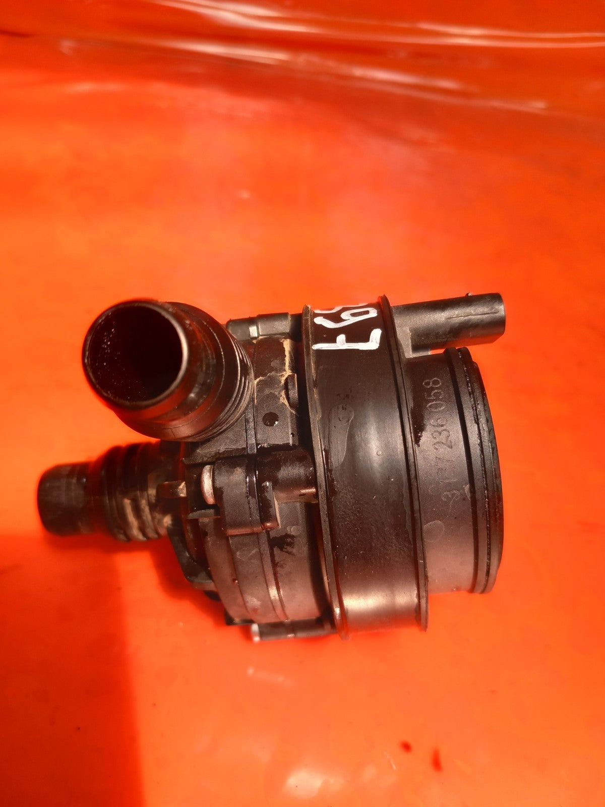 2025 Mercedes GLE W167 AMG Auxiliary Water Pump A0005006300 Warranty A397 - Image 4