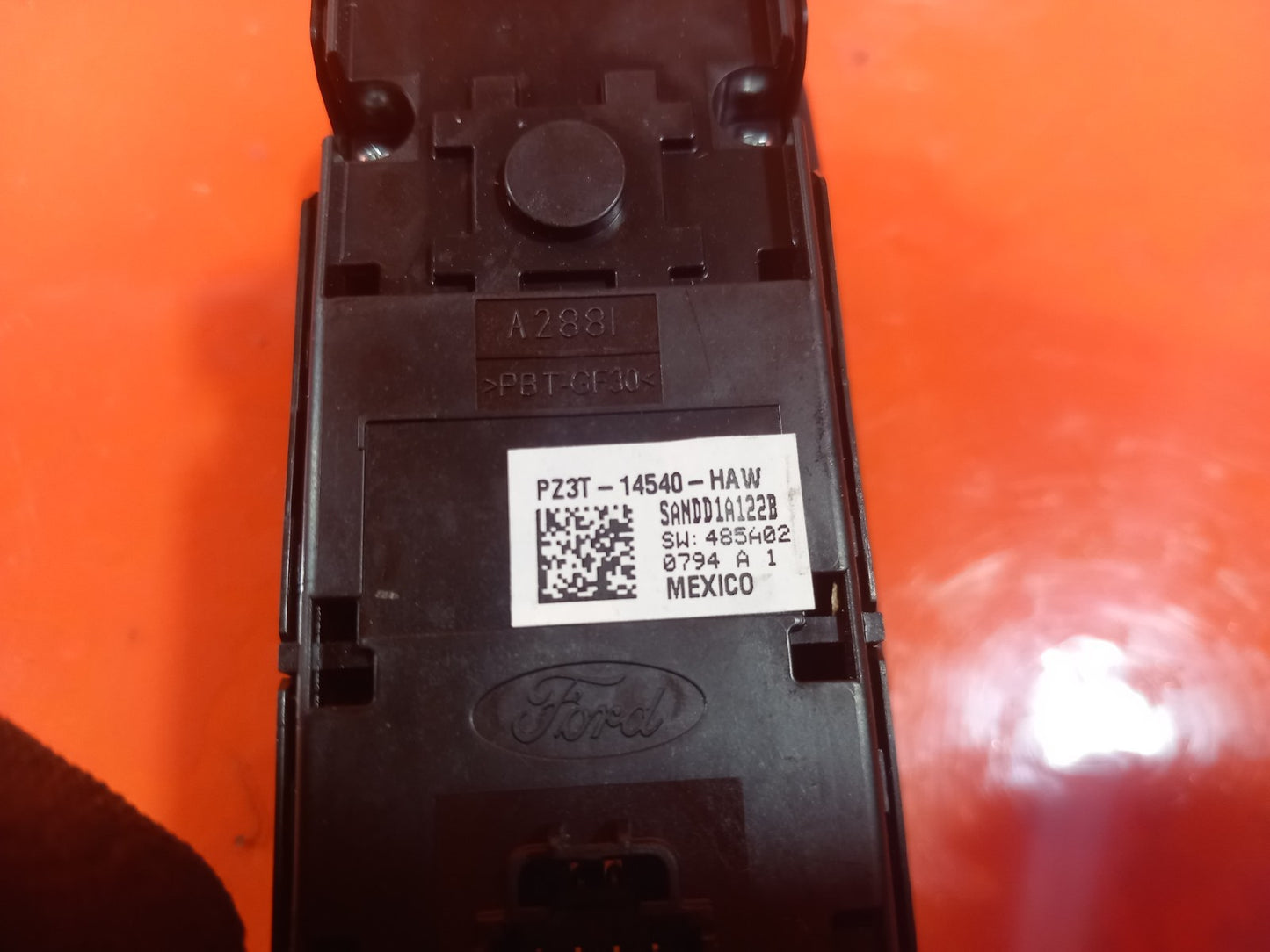 ebay-src:https://i.ebayimg.com/00/s/mtiwmfgxnjaw/z/c5waaeswddfqlwbi/$_57.jpg