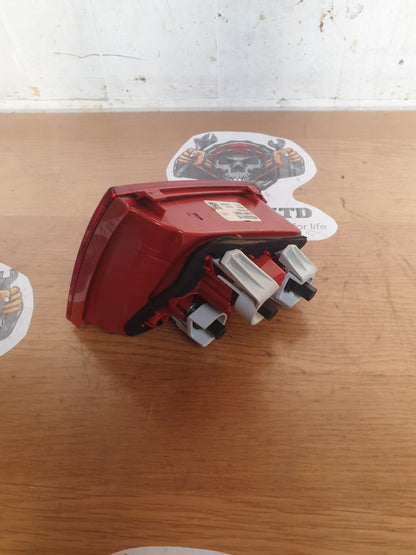 AUDI A5 S LINE 2.0D 2012 REAR RIGHT INNER TAIL LIGHT 8T0945094C Warranty A218 - Image 8
