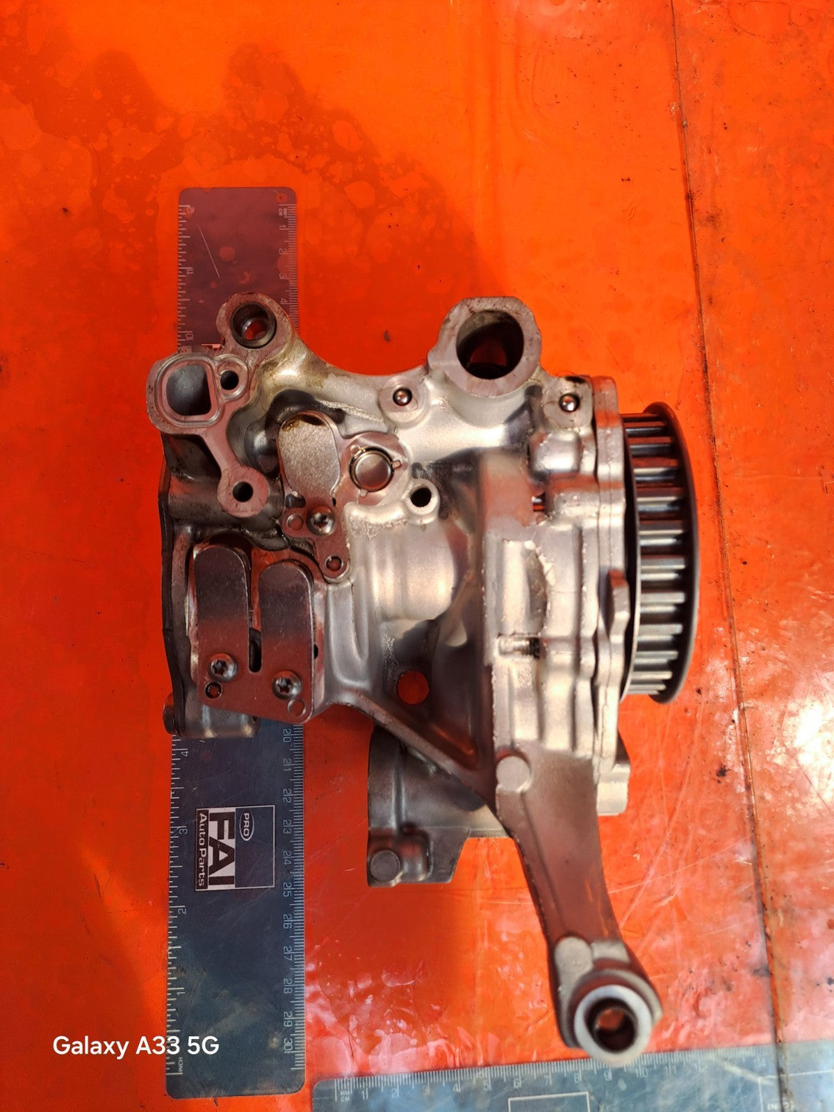 2016 Audi Q5 8R 2.0TDI Engine Oil Pump 04L145208AA Warranty A152 - Image 5