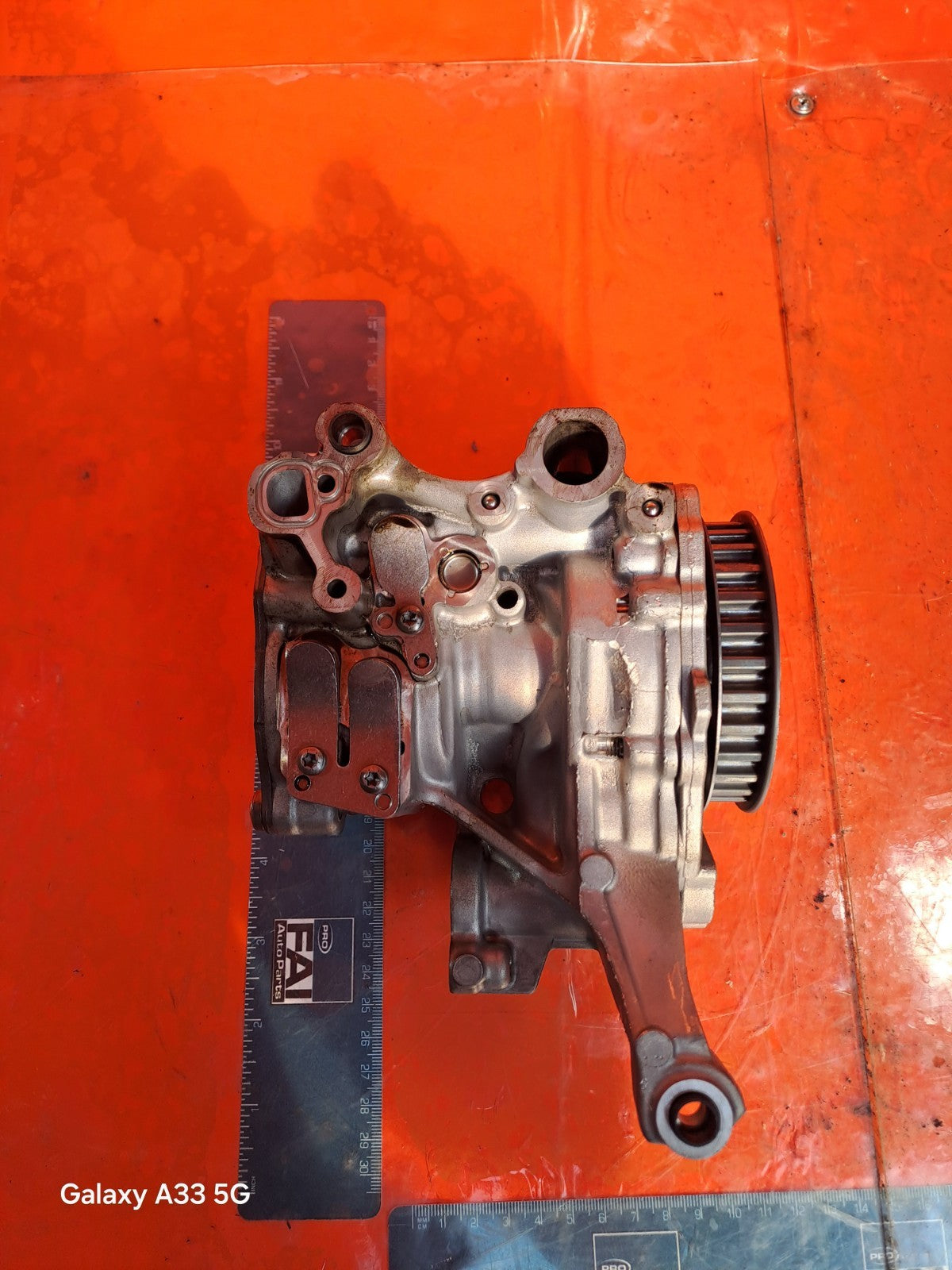 2016 Audi Q5 8R 2.0TDI Engine Oil Pump 04L145208AA Warranty A152 - Image 3