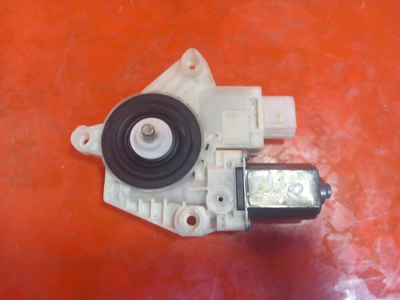 BMW X3 G01 M40D 3.0 Diesel 2019 Front Right Window Motor 7455081 Warranty A393 - Image 2