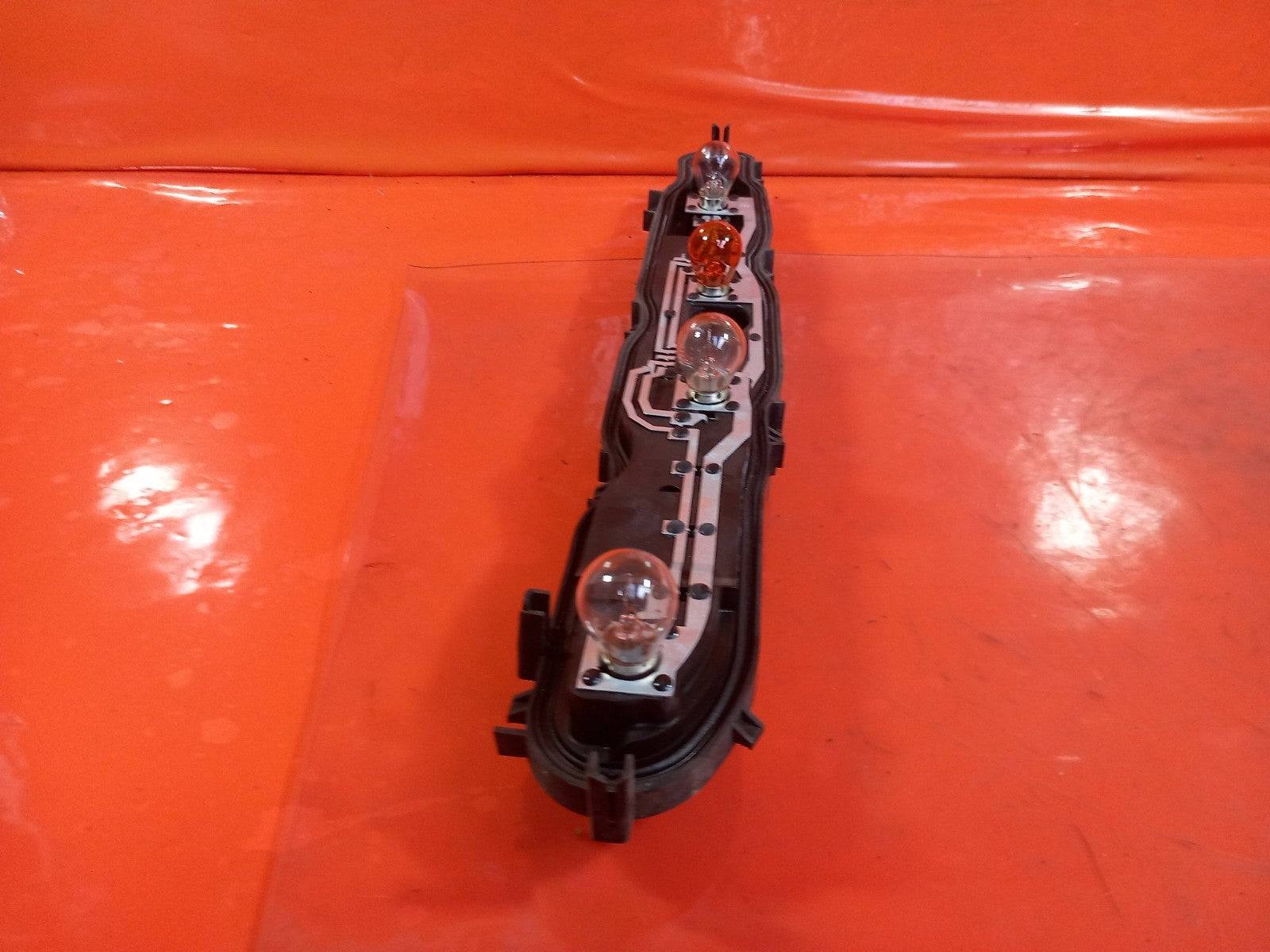 Ford Transit Custom 2.2 Diesel 2016 Rear Right Tail Light Bulb Holder Warranty - Image 4
