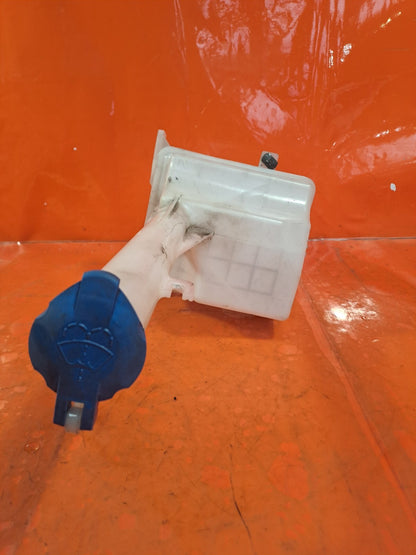 ✅Ssangyong Tivoli Ex 2016 1.6 Diesel Window Washer Fluid Tank 78413-35000 A279 - Image 8