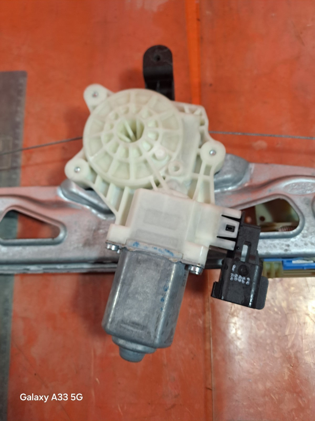 ✅FORD TRANSIT CUSTOM 2.0 DIESEL 2023 FRONT LEFT WINDOW REGULATOR & MOTOR A342 - Image 5