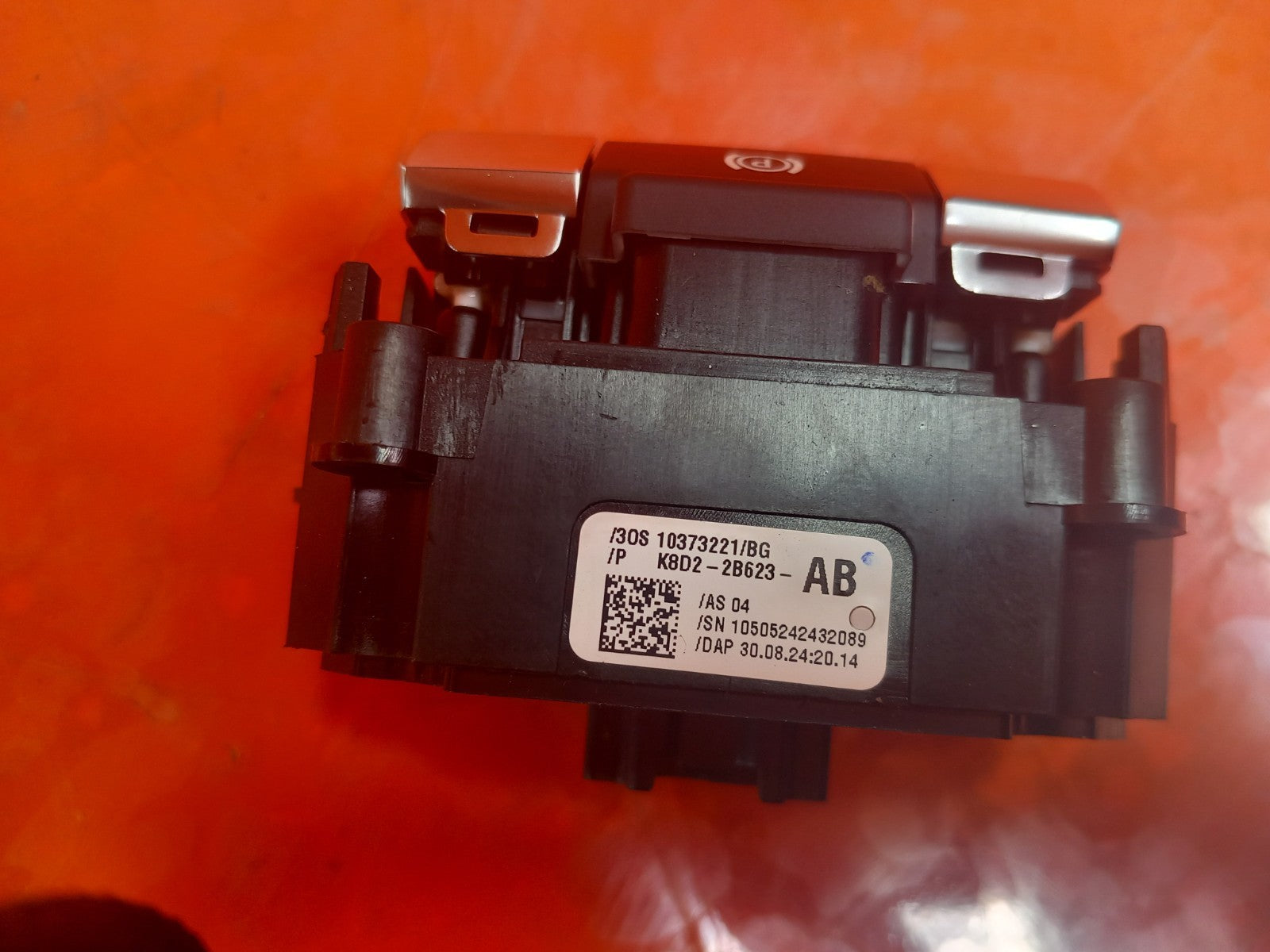 ebay-src:https://i.ebayimg.com/00/s/mtiwmfgxnjaw/z/8dcaaeswarrqopyr/$_57.jpg