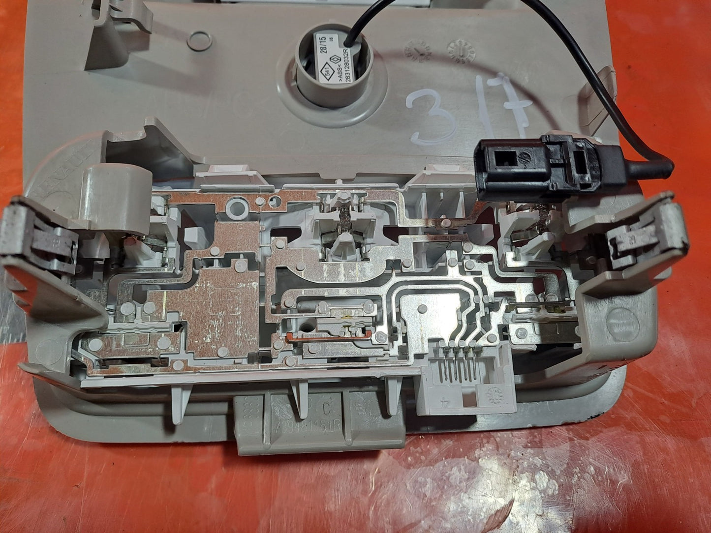 ✅2015 RENAULT ZOE DYNAMIQUE FRONT ROOF INTERIOR LIGHT 739481161R + WARRANTY A317 - Image 8