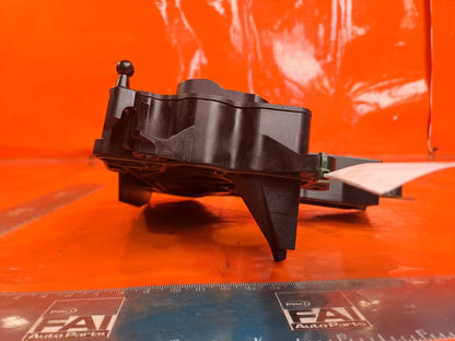 ebay-src:https://i.ebayimg.com/00/s/mtiwmfgxnjaw/z/dnmaaoswuj5obopn/$_57.jpg