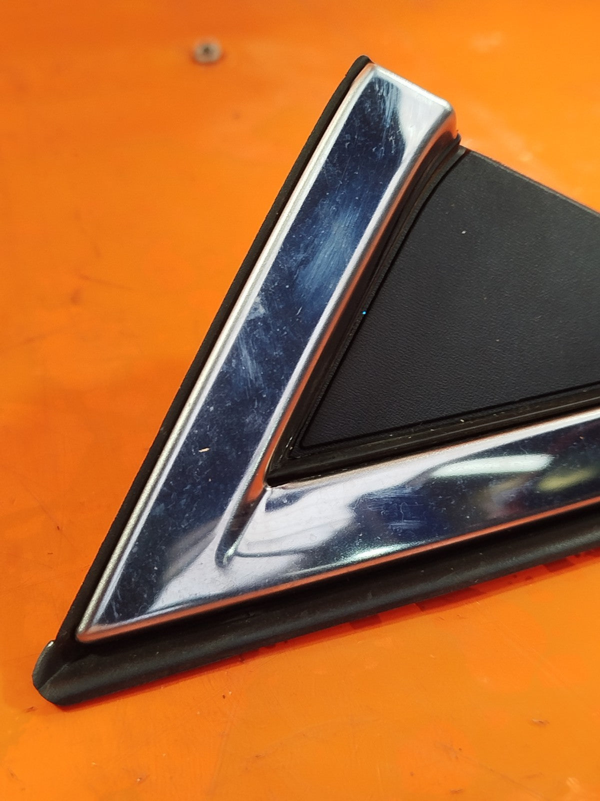 ✅RENAULT CLIO V 1.6 PETROL 2025 WING MIRROR TRIANGLE RIGHT COVER TRIM 638740182R - Image 2