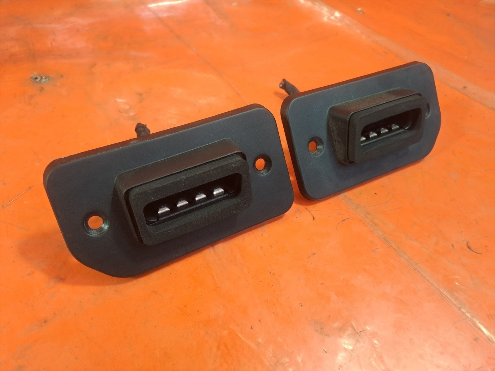 ✅Ford Grand Tourneo 1.5 Diesel 2024 Rear Tail Light Wiring Connector Plug Cable  - Image 3