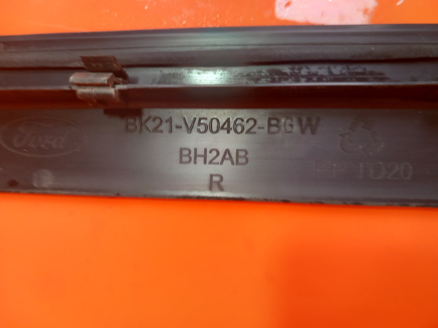 Ford Transit Custom 2.0 Diesel 2021 Rear Right Side Moulding Trim BK21V50462BGW  - Image 7