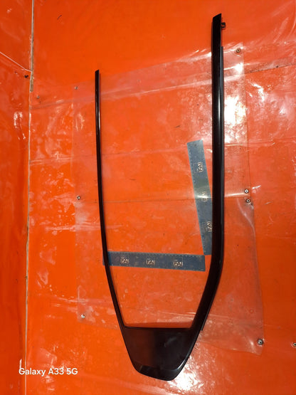 ✅2023 POLESTAR 2 LONG RANGE REAR RIGHT DOOR WINDOW STRIP 31689573 + WARRANTY - Image 3