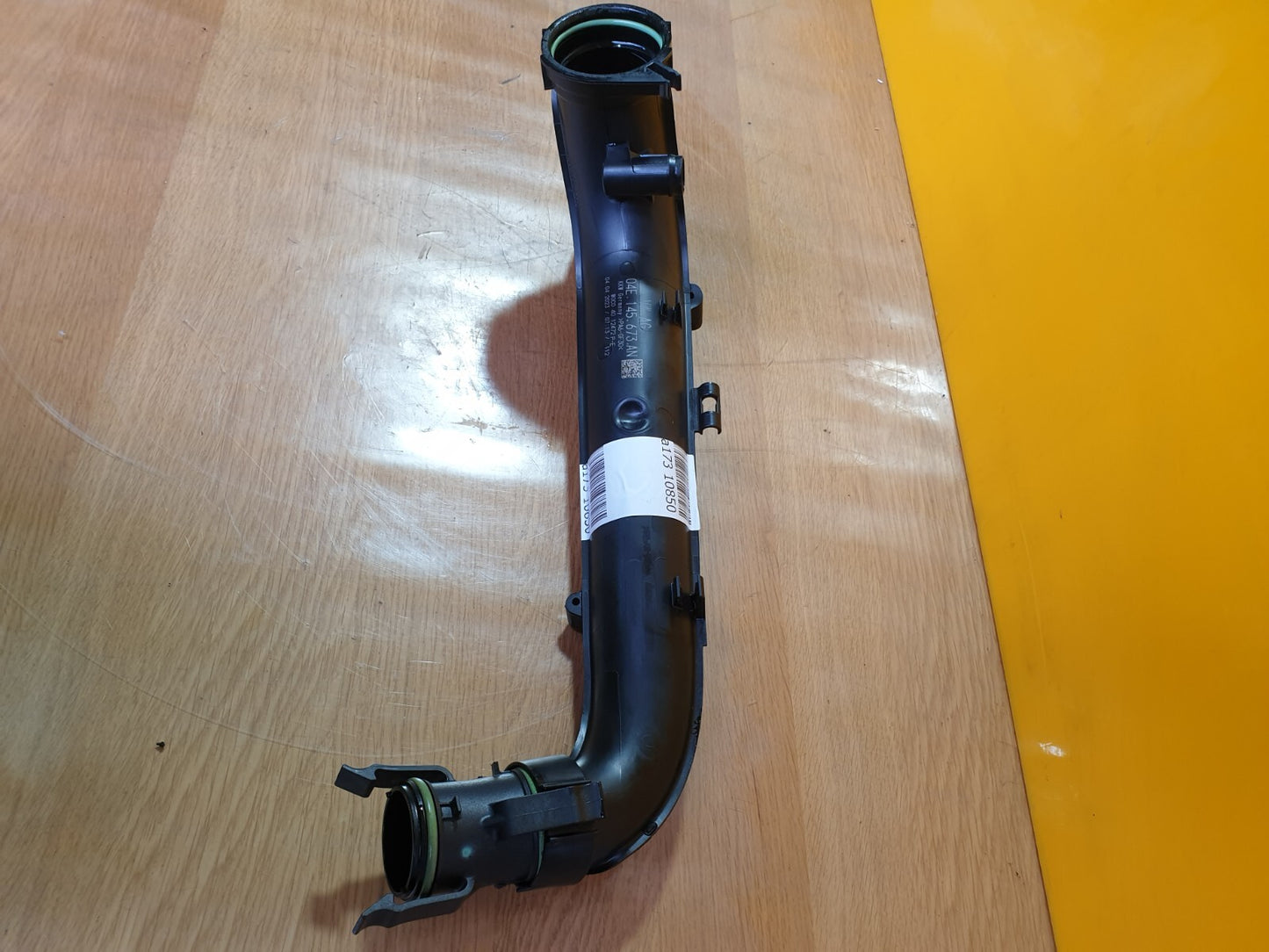 ✅2023 CUPRA FORMENTOR 1.4P HYBRID AIR INTAKE PIPE 04E145673AN + WARRANTY A173 - Image 7