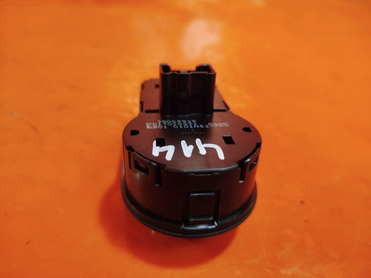 2020 Vauxhall Combo MK4 Headlight Switch 39085925 Warranty A414 - Image 6