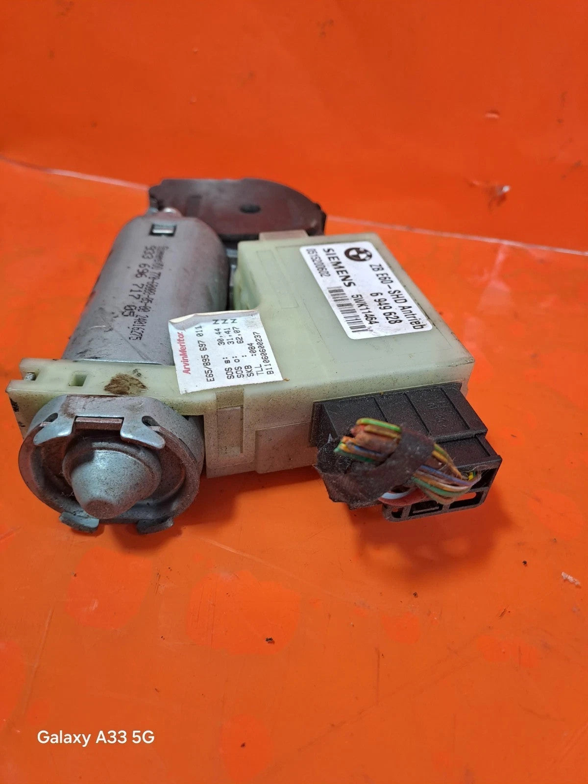ebay-src:https://i.ebayimg.com/00/s/mtywmfgxmjaw/z/8fgaaeswqmpqyl3v/$_57.jpg