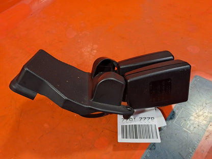 ✅2012 AUDI A5 1.8P REAR DOUBLE SEAT BELT BUCKLE 8J8857739J + WARRANTY A222 - Image 4