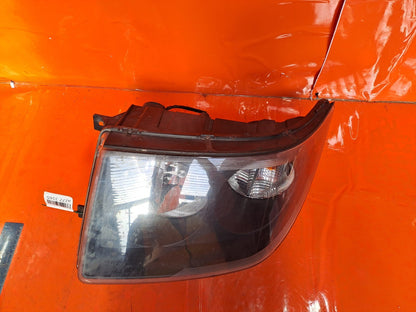 ✅2017 VW CRAFTER 2E FRONT RIGHT HEADLIGHT 9068201561 + WARRANTY A277 - Image 11