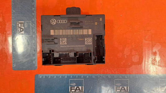 2010 AUDI Q7 S-LINE 3.0D FRONT LEFT DOOR CONTROL MODULE 4F0959792R A224 - Image 1