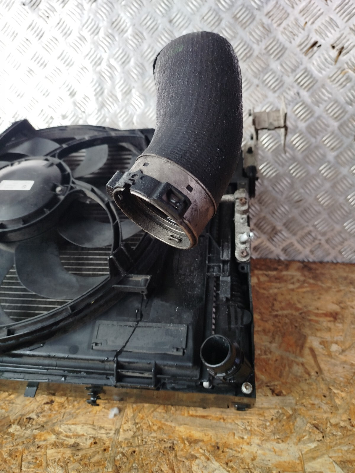 ✅BMW F20 116D URBAN 2.0 DIESEL 2012 RADIATOR RAD PACK 7640508-01 Warranty A270 - Image 9
