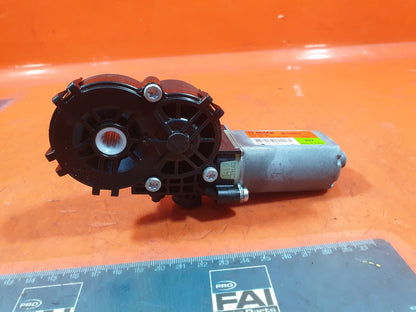 ebay-src:https://i.ebayimg.com/00/s/mtiwmfgxnjaw/z/jdyaaoswhvxnwi0j/$_57.jpg