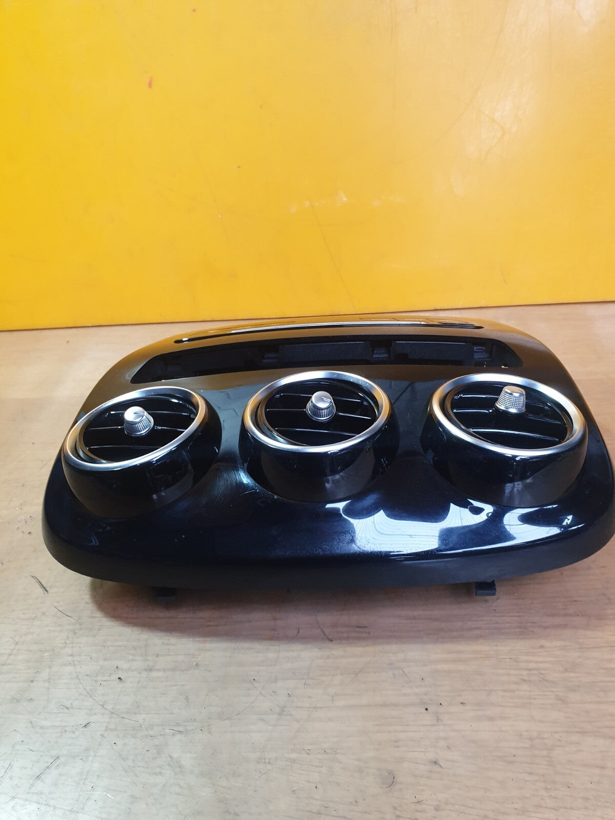 ✅Mercedes C Class W205 2014 Dashboard Centre Air Vent Trim A2056805707 +Warranty - Image 7