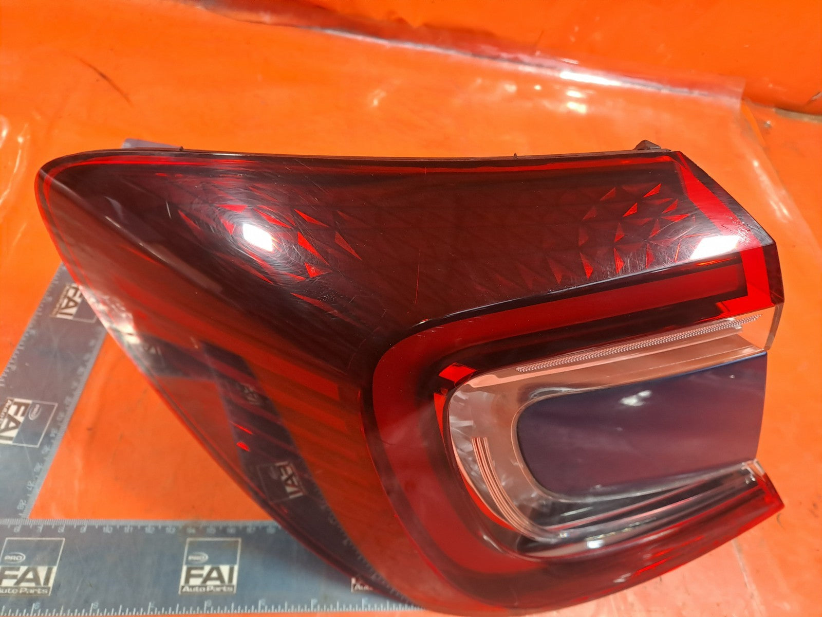 ebay-src:https://i.ebayimg.com/00/s/mtiwmfgxnjaw/z/i9aaaesw--9p8gis/$_57.jpg